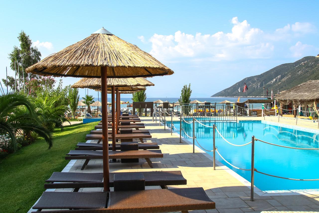 Surf Hotel Vasilikí Extérieur photo