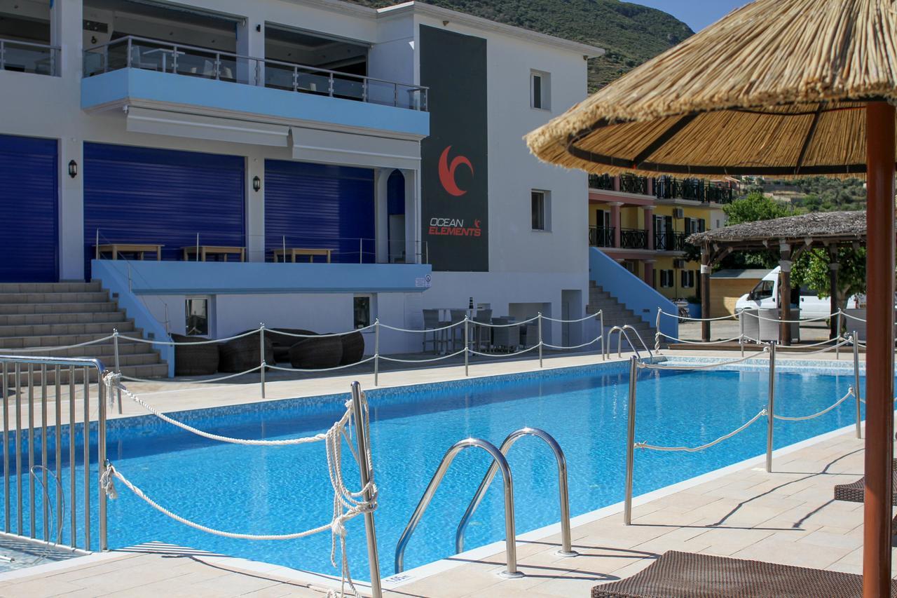 Surf Hotel Vasilikí Extérieur photo